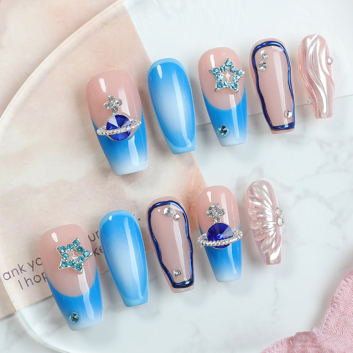 Elegant artificial nail set with delicate ombre effects and sparkling details Stornfield
