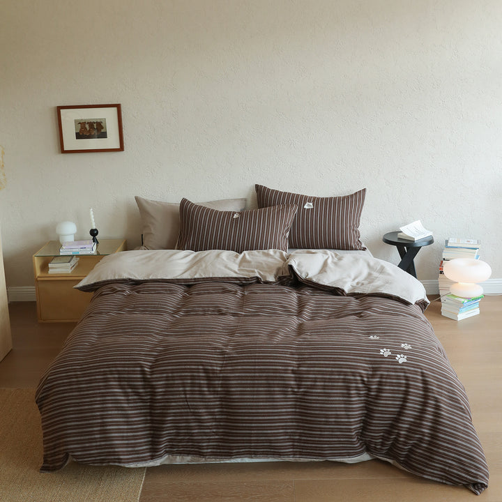Striped Reversible Cotton Sateen Duvet Cover Set with Paw-Print Accent & Pillow Shams