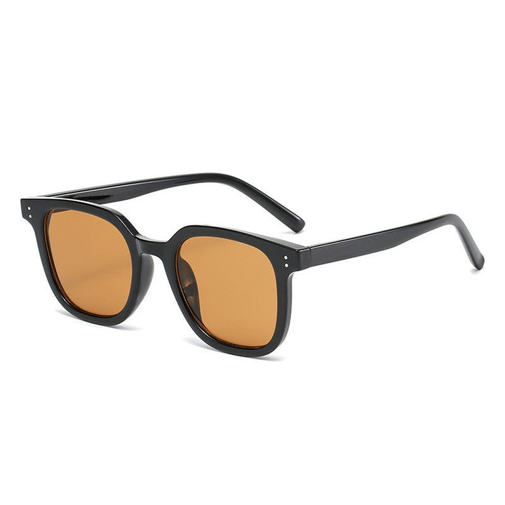 Women Cat-Eye Sunglasses with Modern Frame and UV Protection Stornfield