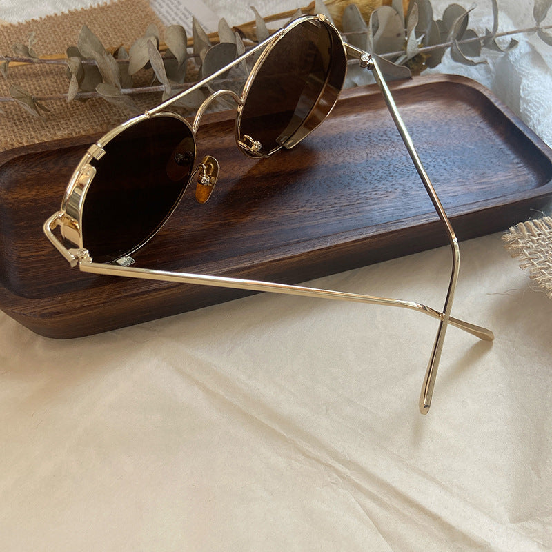 Fashionable Round Sunglasses with Fine Metal Frame Stornfield