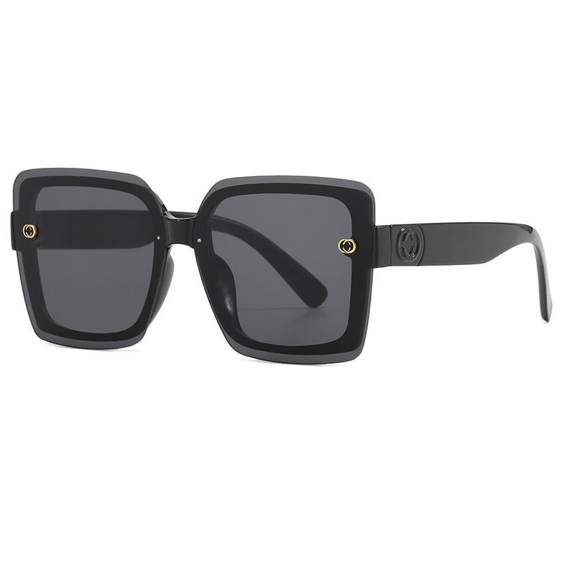 Women's oversized square sunglasses with elegant frame Stornfield