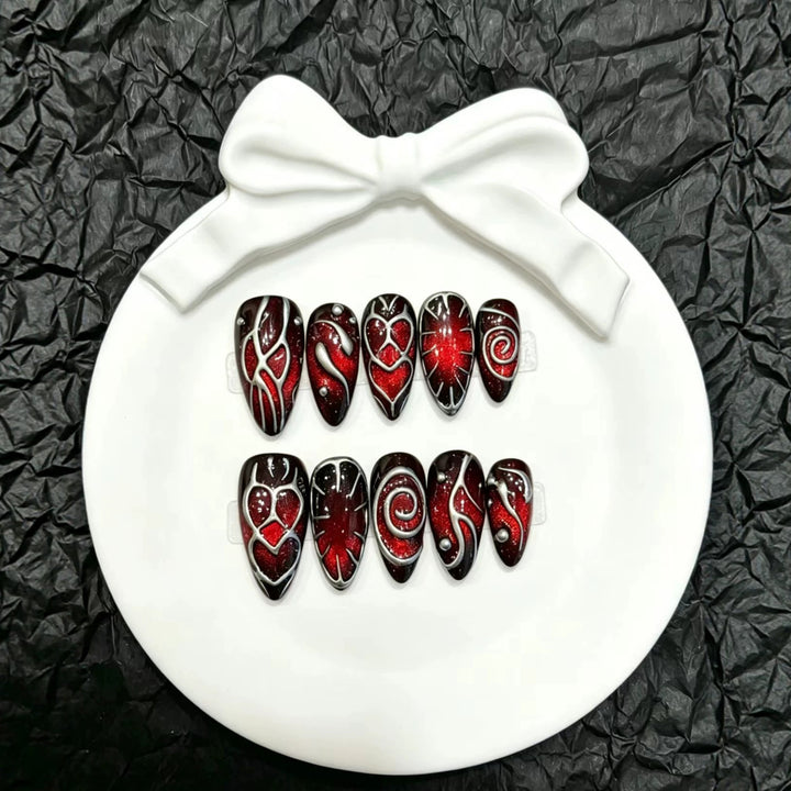 Artistic Nail Art Press-On Nail Set with Charming Glitter Accents