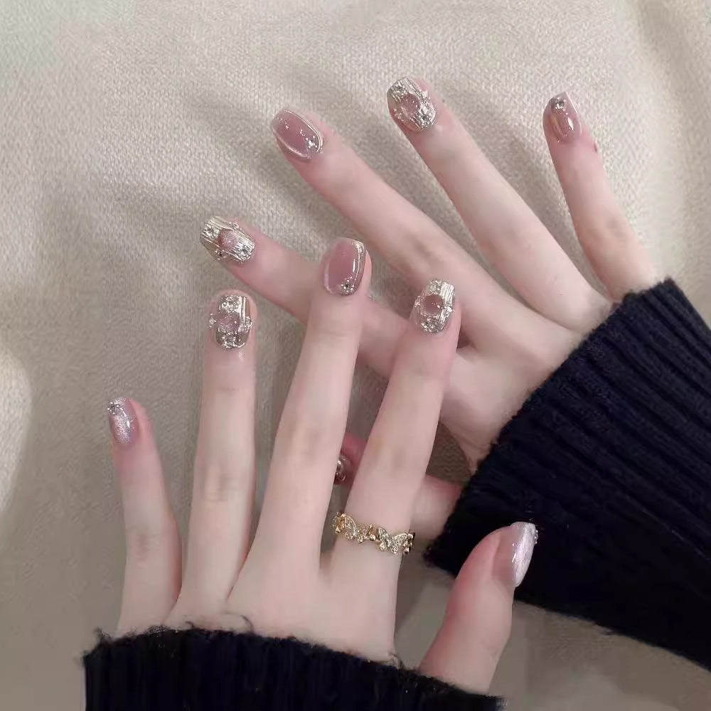 Elegant Press-On Nail Art Extensions Stornfield