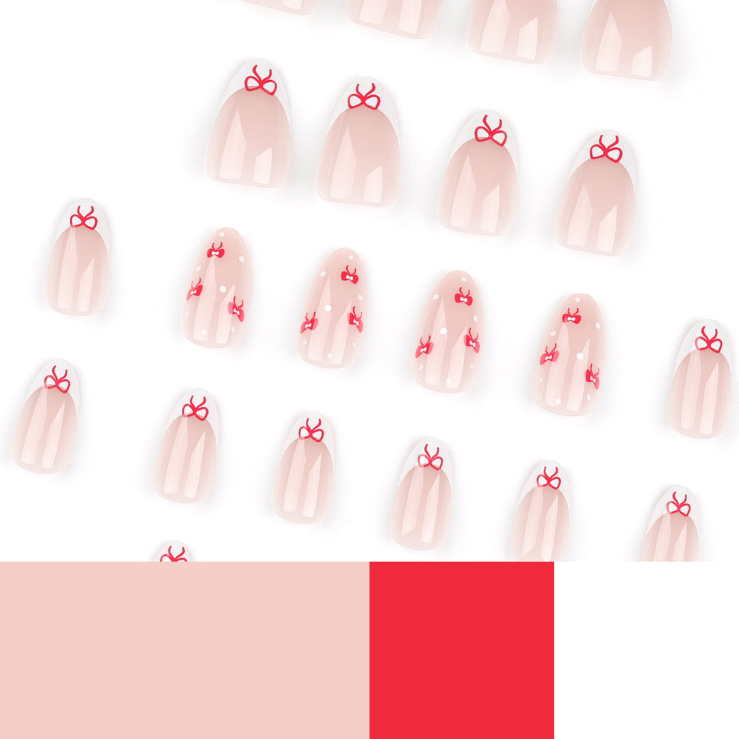 Artful nail extensions with an elegant leaf pattern Stornfield