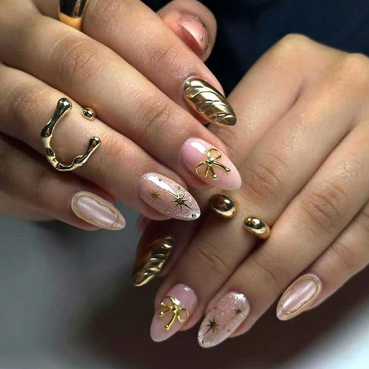 Artificial nail set with luxurious designs and glamorous accents Stornfield