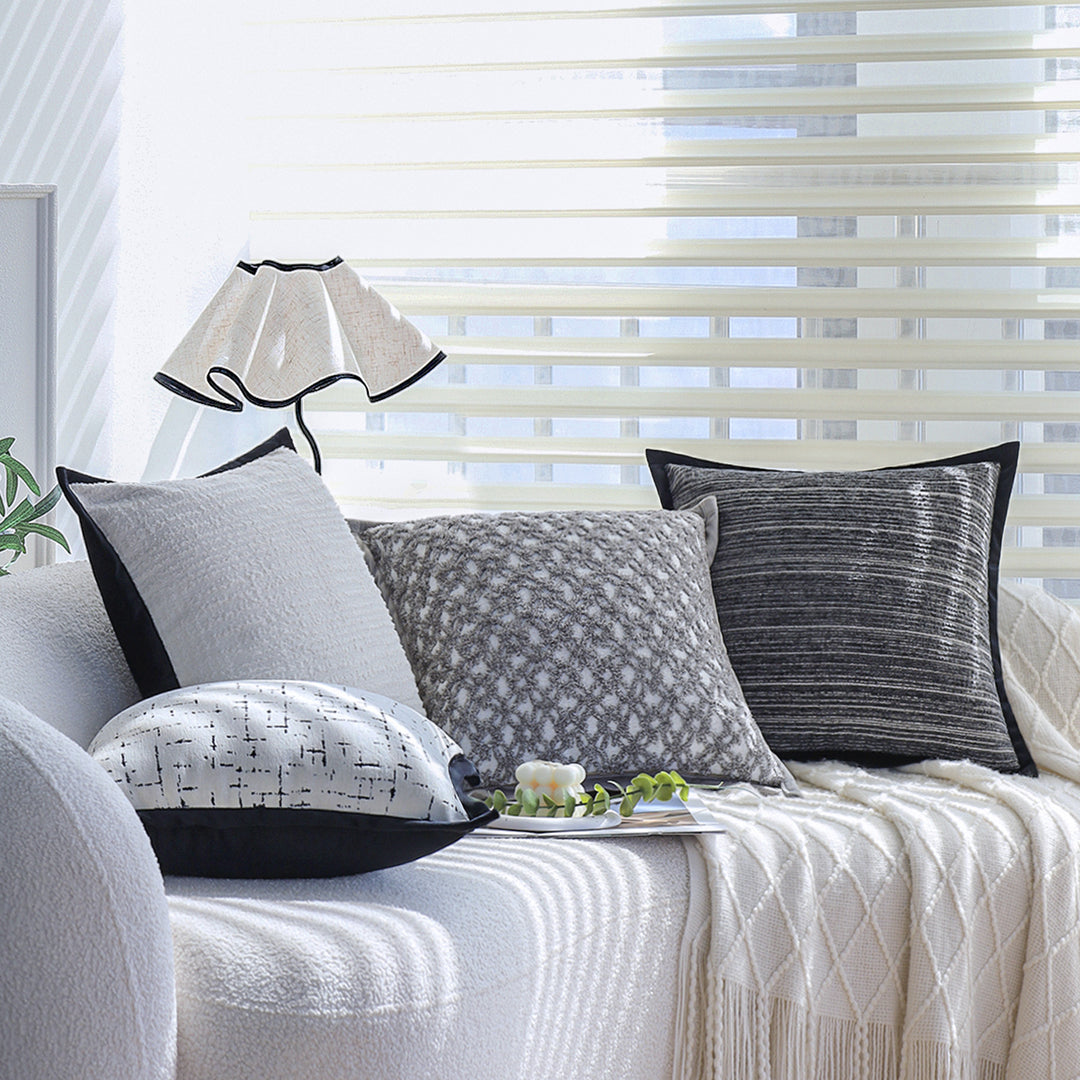 Decorative cushion with modern line pattern