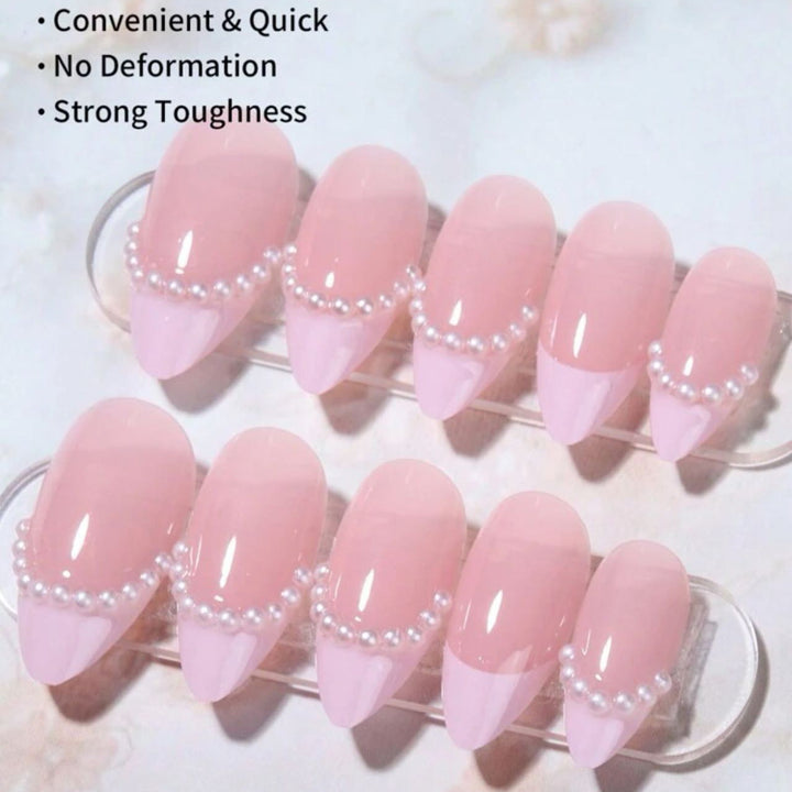 Nail set with elegant pearl design Stornfield