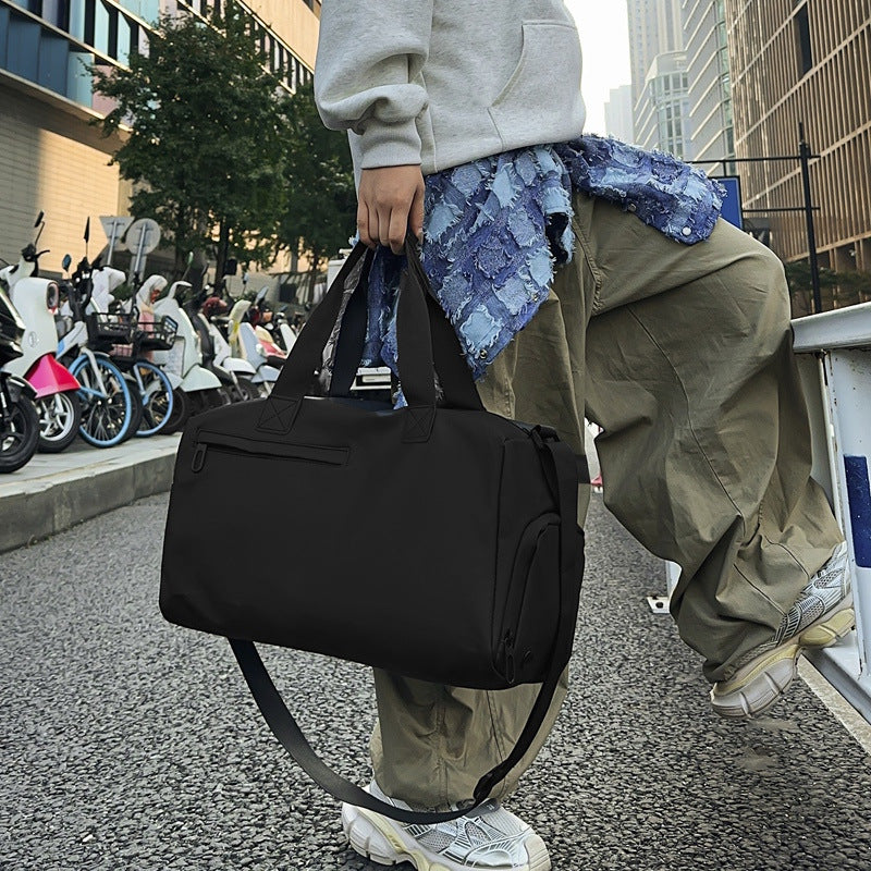 Flexible Sport and Travel Suitcase Stornfield