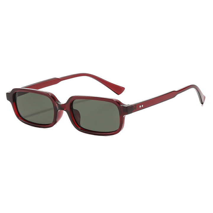 Vintage-Inspired Angular Sunglasses Stornfield