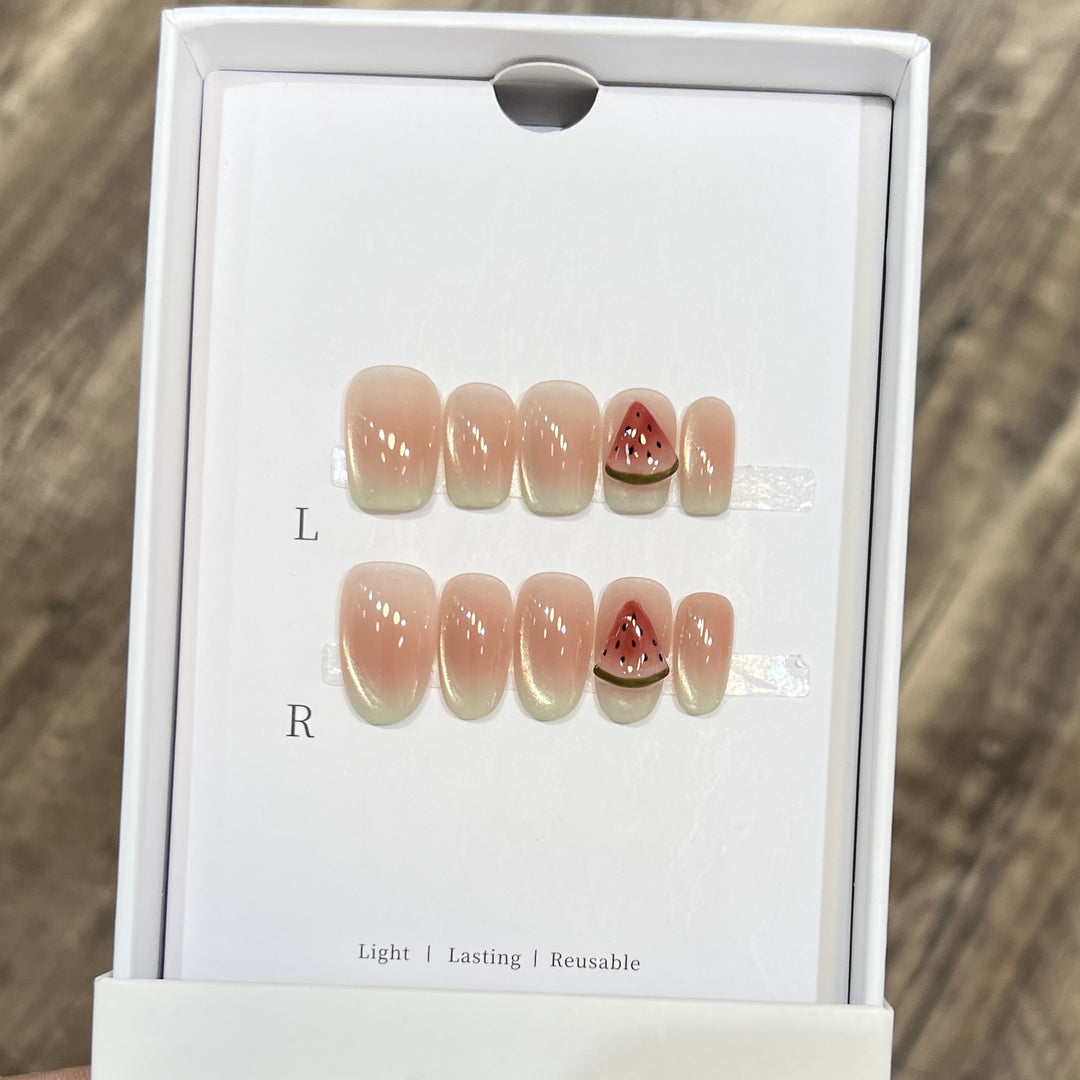 Artistic Reusable Press-On Nail Tips Stornfield