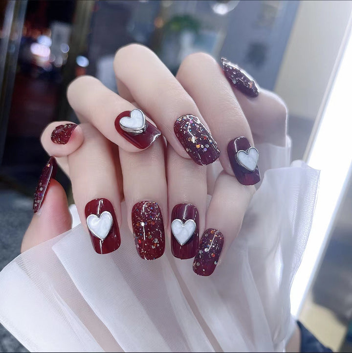 Glamorous Heart Design Press-On Nails Stornfield