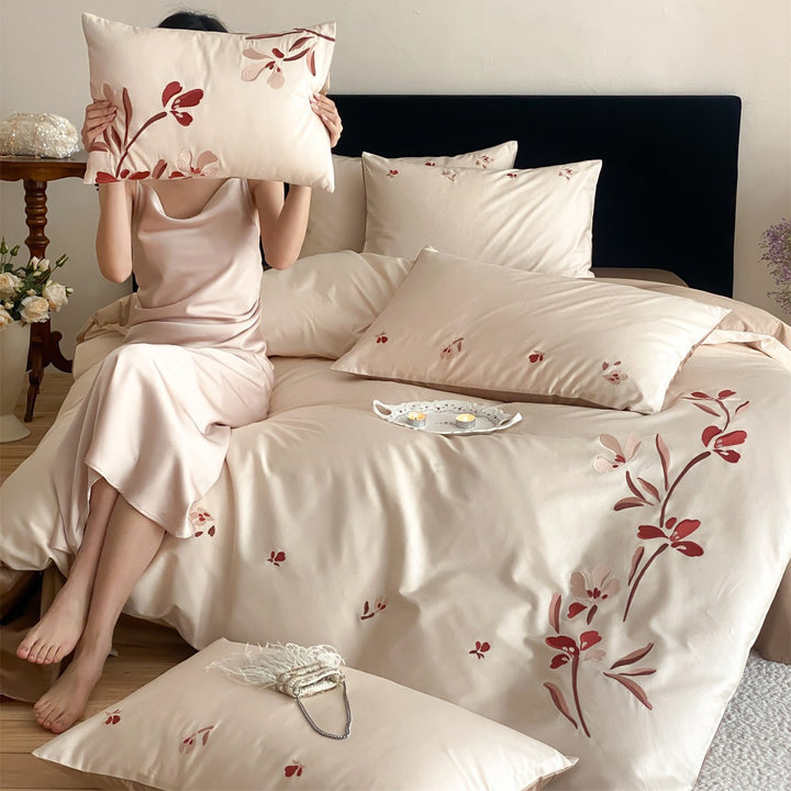 Luxury Satin Floral Embroidered Duvet Cover and Pillowcase Set