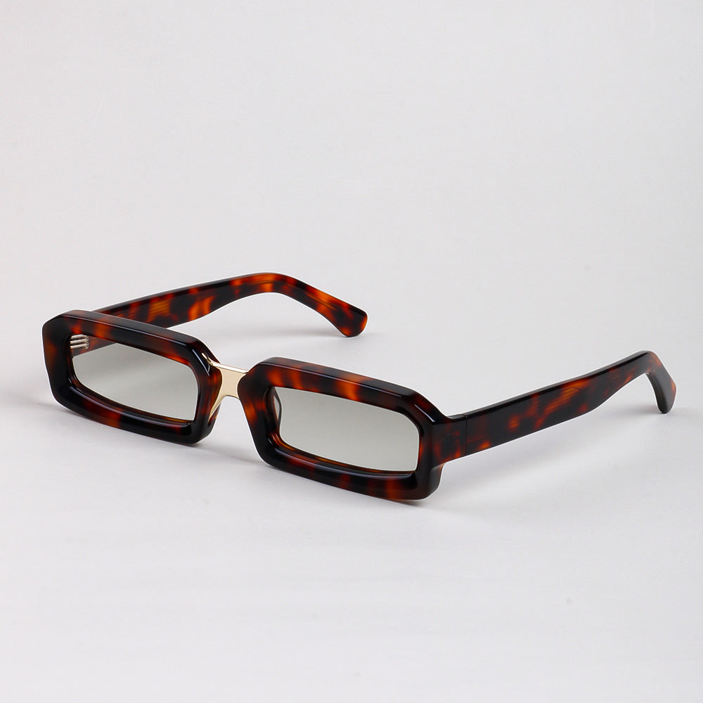 Women's stylish sunglasses in a modern rectangular design with a comfortable frame Stornfield