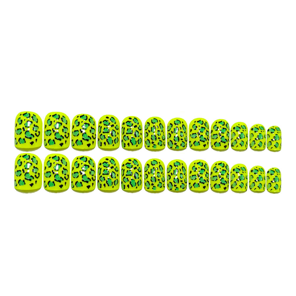 Artificial nails with animal leopard pattern Stornfield