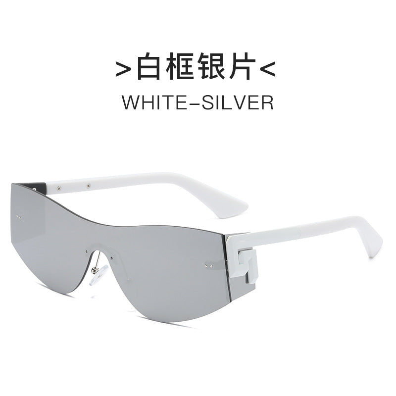 Women's futuristic oversized sunglasses with striking design Stornfield