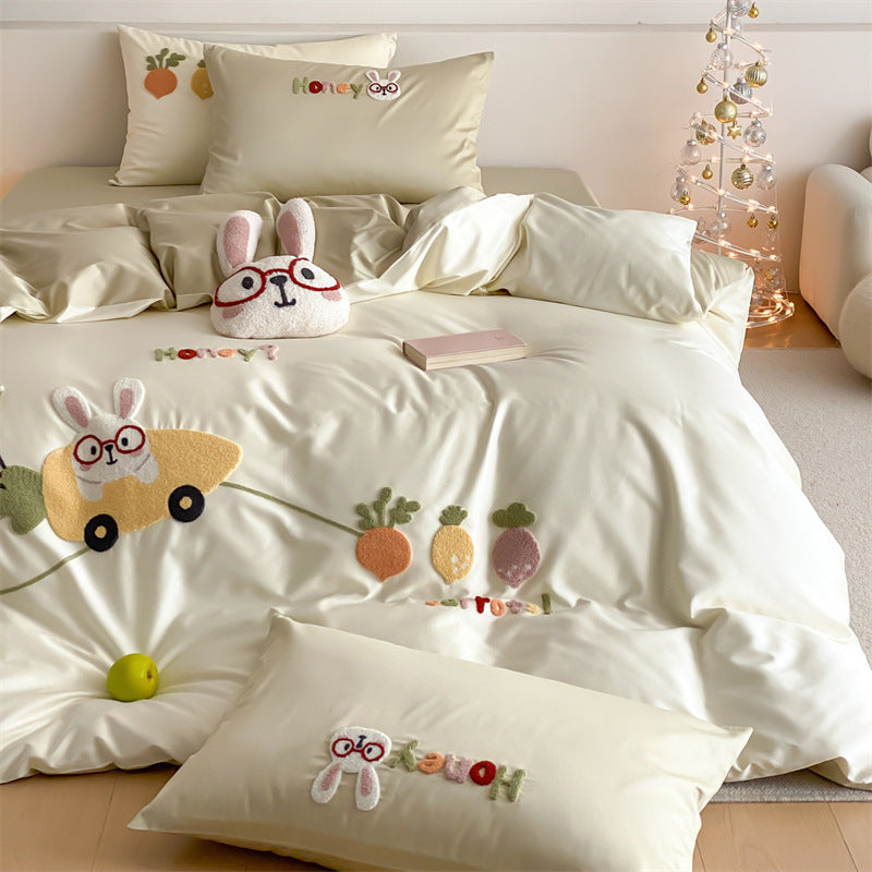 Children's bedding set made of cotton satin with embroidered rabbit and vegetable appliqués