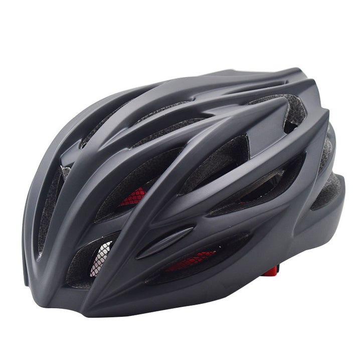 Road bike helmet with improved air circulation and comfortable inner lining Stornfield