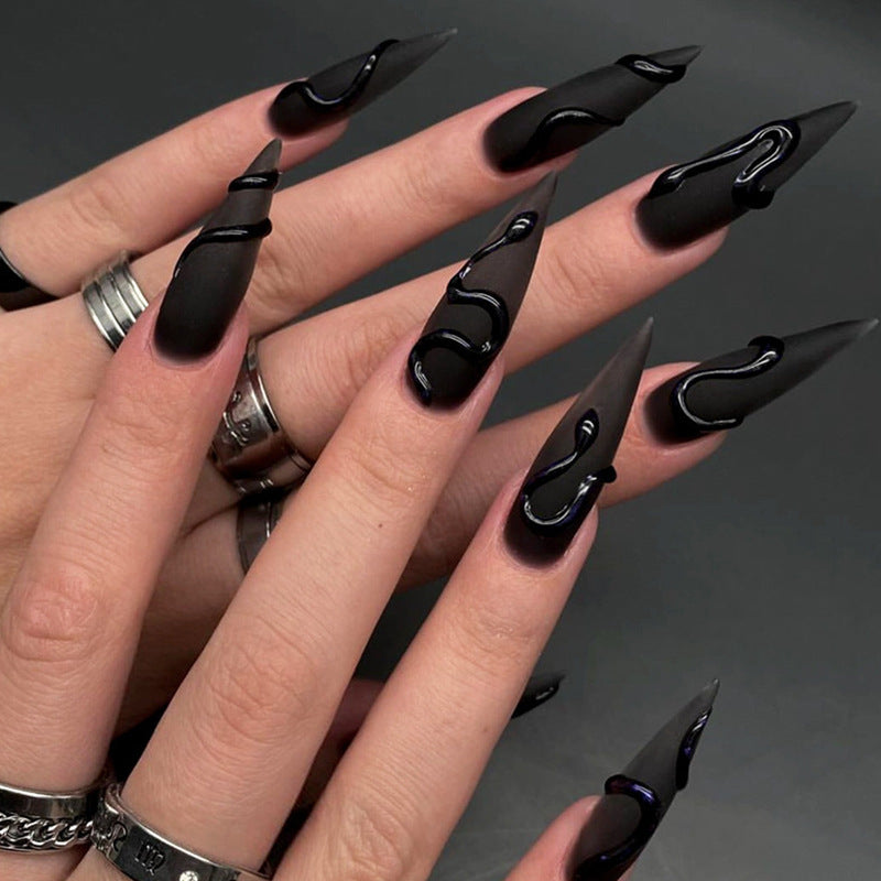 Artificial nail set with stylish geometric designs Stornfield