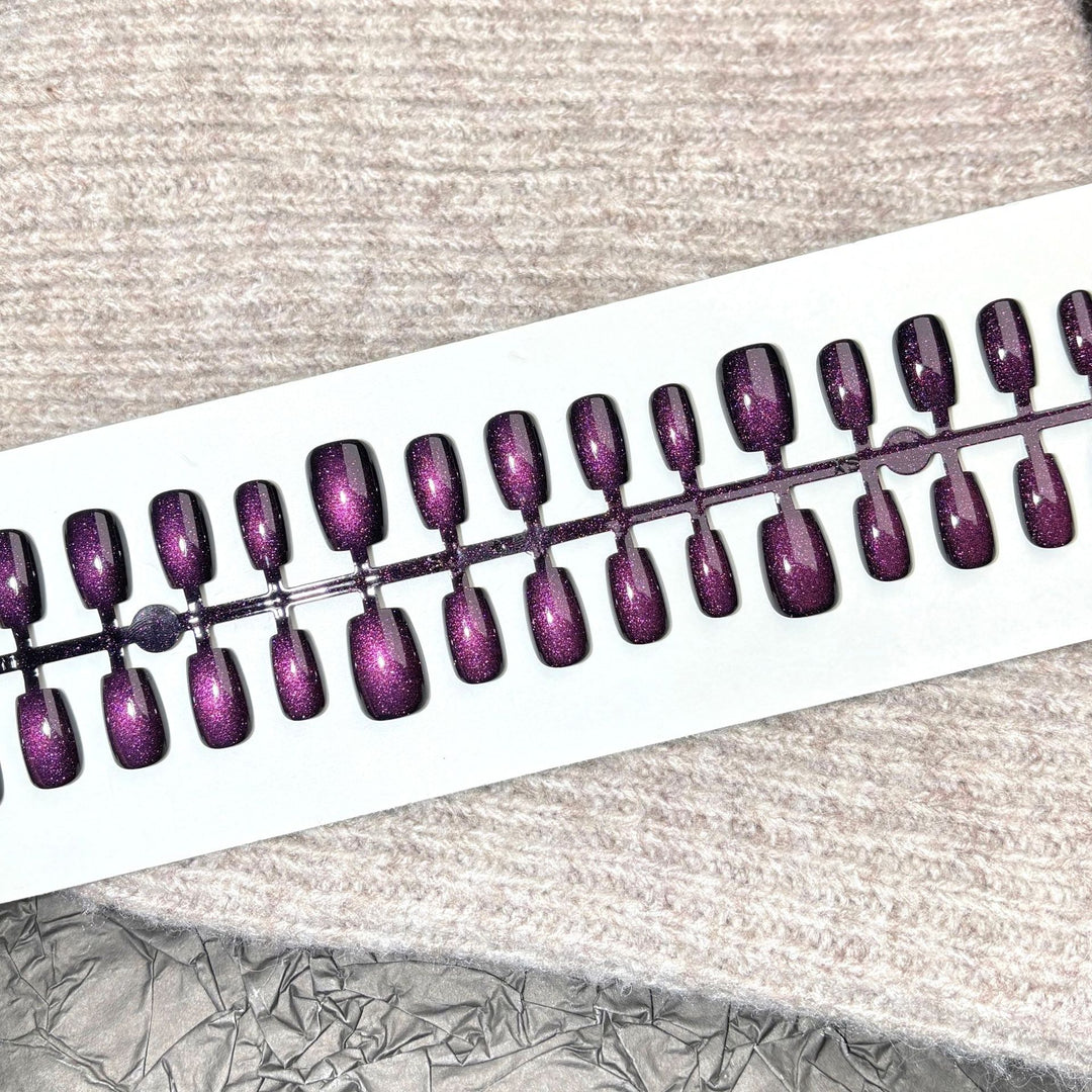 Glamorous Glitter-Infused Press-On Nail Set