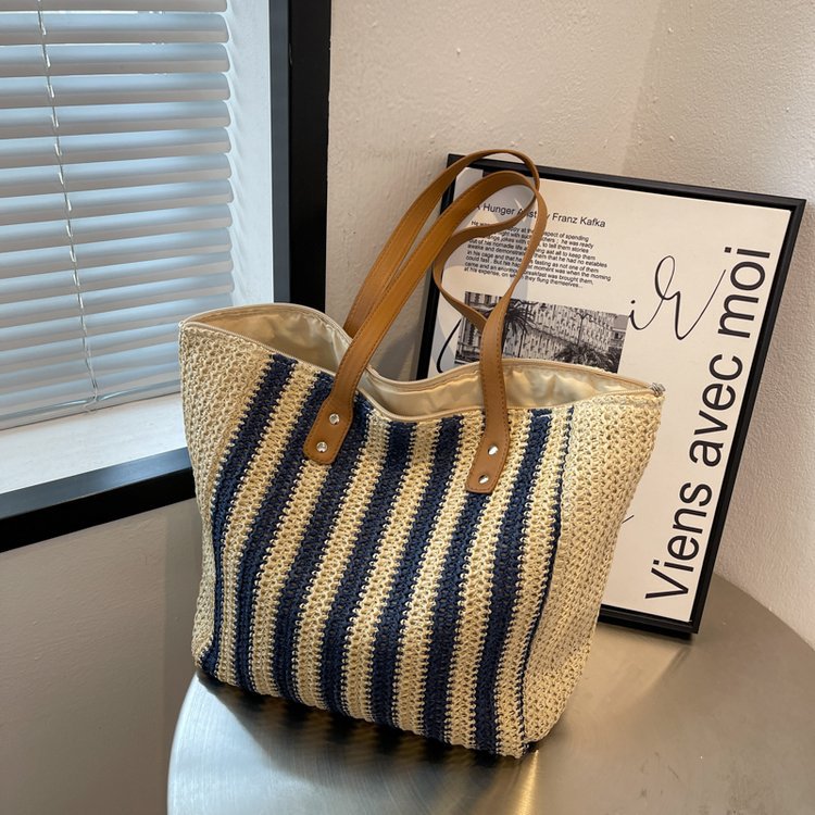 Durable and Stylish Handbag Stornfield