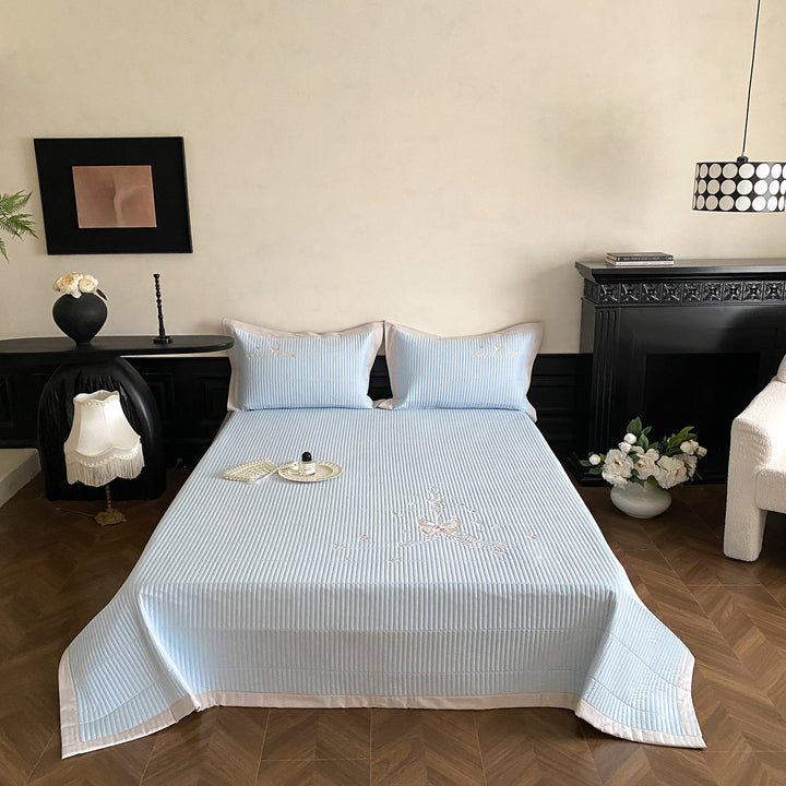 Quilted Lightweight Bedspread Set with Subtle Channel Stitching & Embroidered Mini Motifs