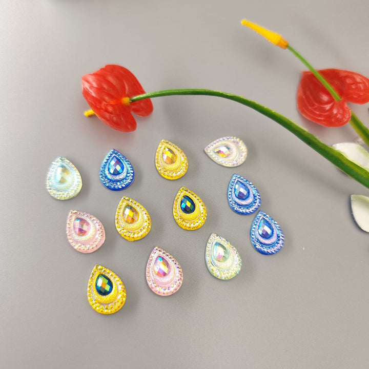 Glittering drop appliqués Stornfield