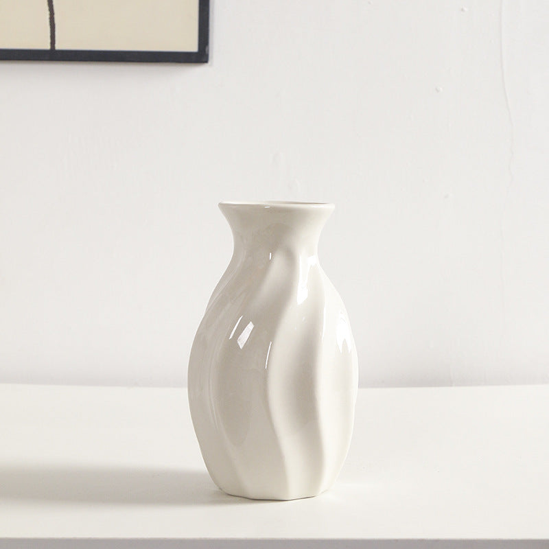 Artistic Swirling Ceramic Flower Vase Stornfeild