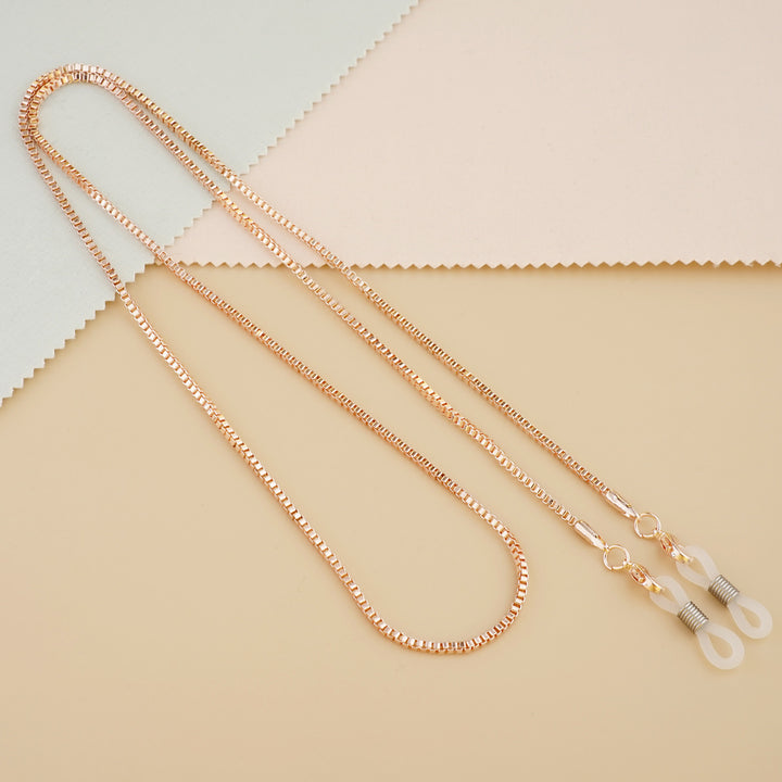 Sleek Metal Eyewear Chain Stornfield