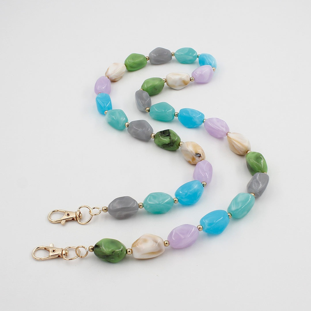 Elegant Beaded Eyewear Chain Stornfield