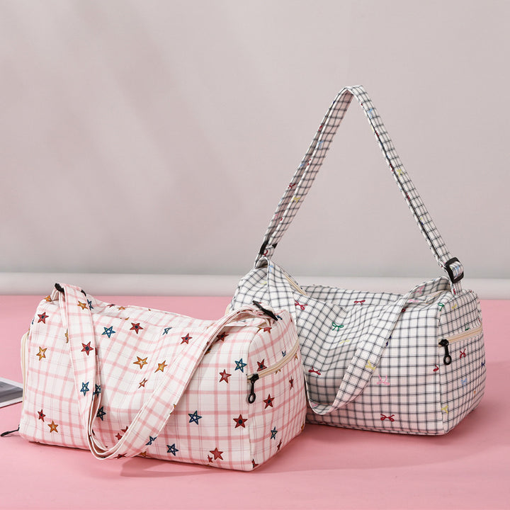 Shoulder bag with versatile interior pockets and durable material Stornfield