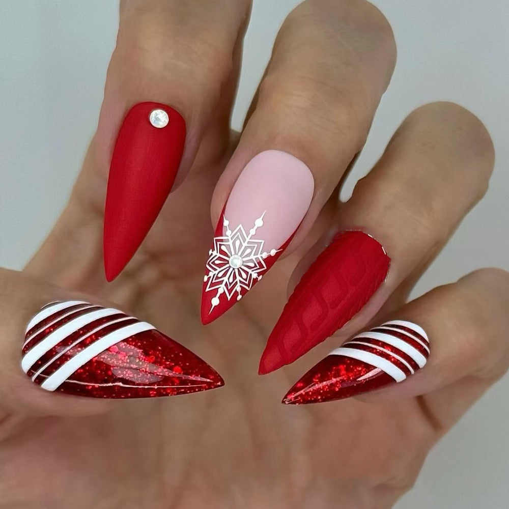 Artistic Holiday-Themed Press-On Nails Stornfield