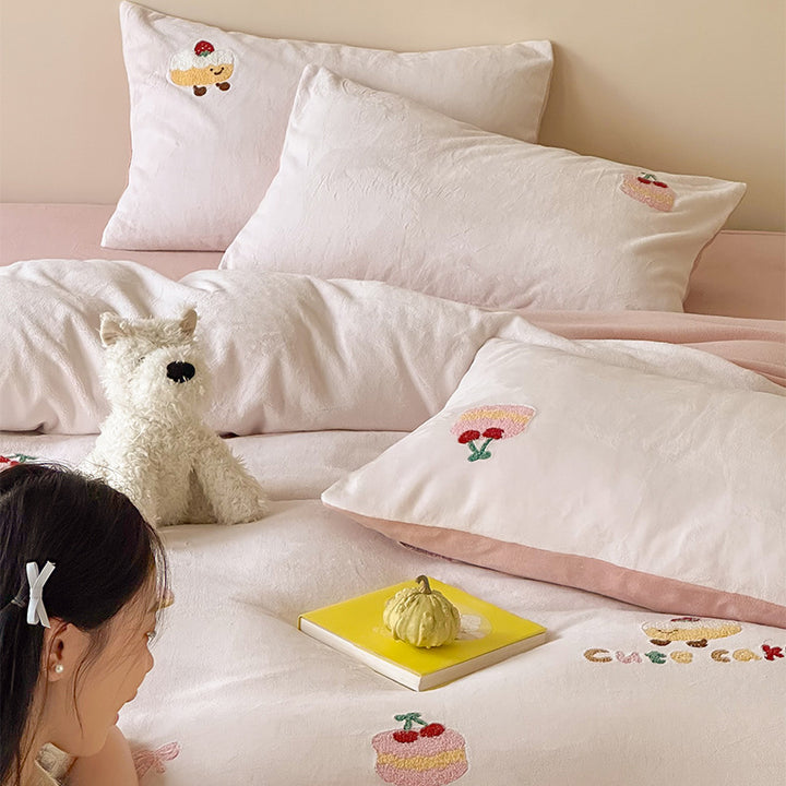 Soft-Touch Embroidered Dessert Appliqué Duvet Cover Set