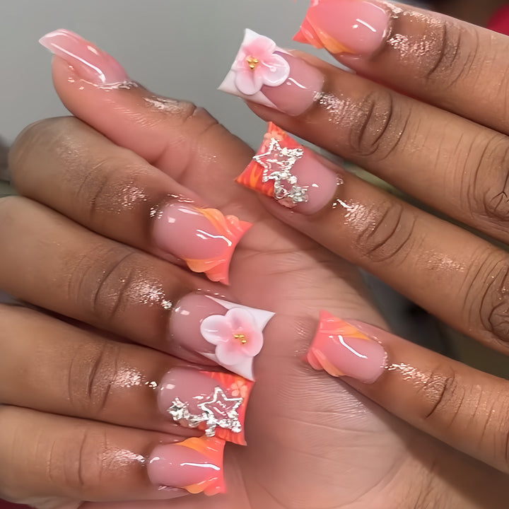 Floral Accent Press-On Nail Set Stornfield