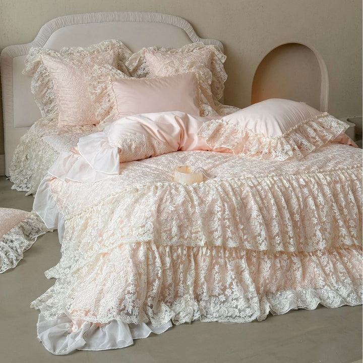 Lace-Ruffled Layered Cotton Sateen Bedspread & Duvet Ensemble
