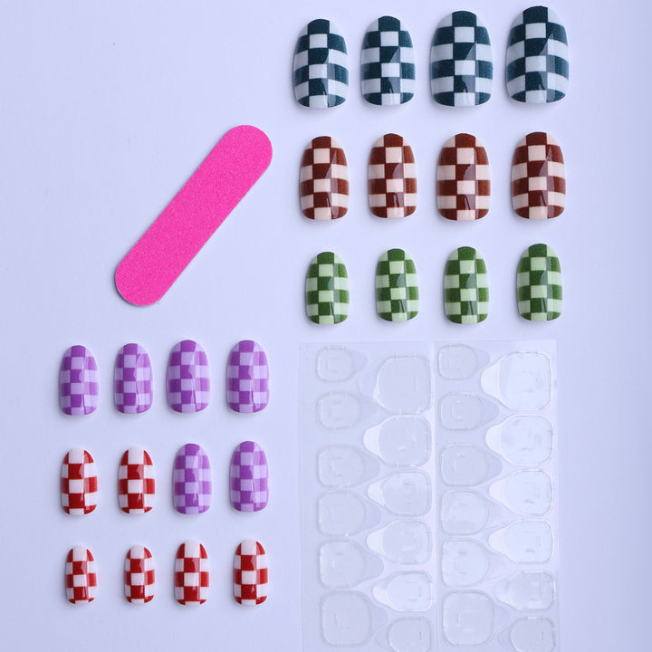 Artificial Nails in Modern Checkerboard Design Stornfield
