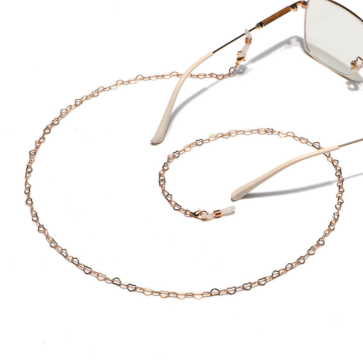 Heart-Shaped Link Necklace Stornfield