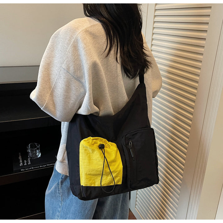 Practical Multi-Pocket Shoulder Bag Stornfield