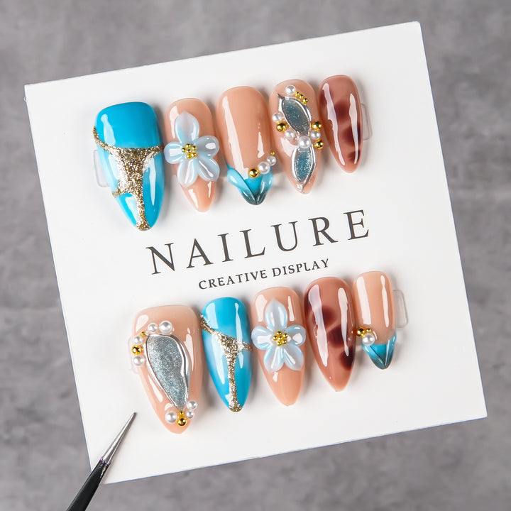 Artistic Floral Nail Set
