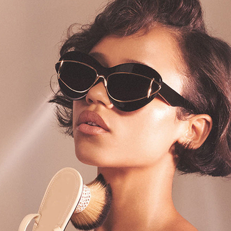 Women's extravagant cat-eye sunglasses Stornfield