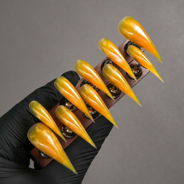 Stiletto Shaped Press-On Nail Tips with Glossy Finish