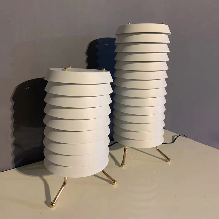Modern Rippled Table Lamp