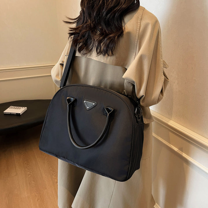 Elegant Structured Handbag Stornfield