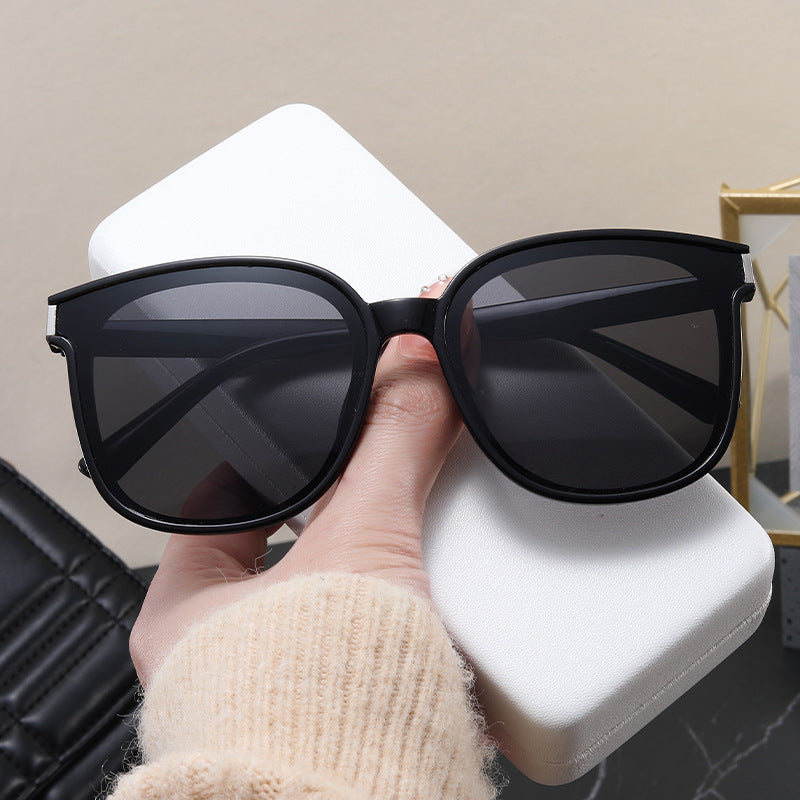 Women's stylish sunglasses with fashionable design Stornfield