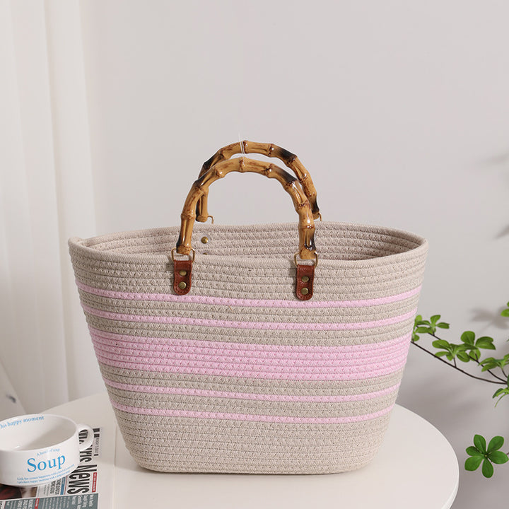 Fashionable straw bag with bamboo handles Stornfield