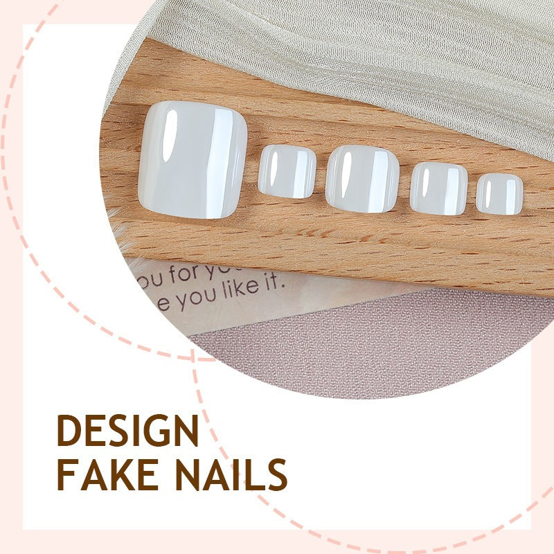 Artificial Nail Set with Elegant French Tips Stornfield
