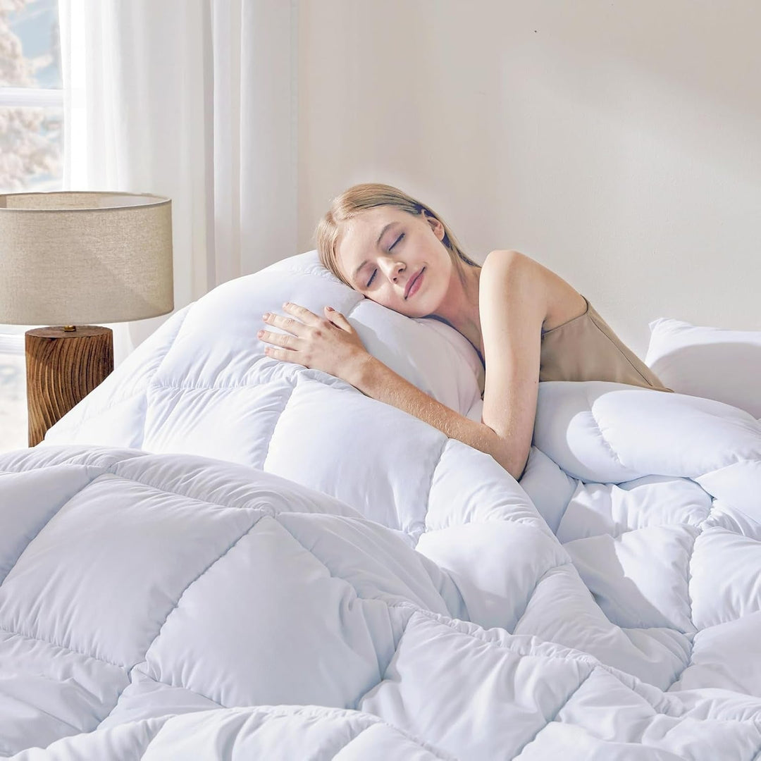 Ultra-Soft Premium All-Season Comforter Stornfield