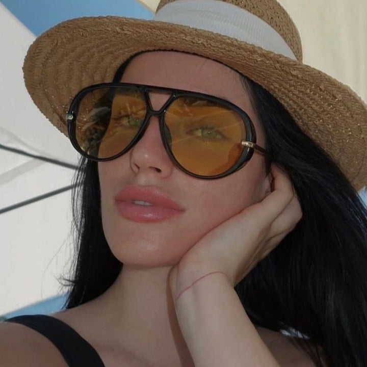 Women's oversized sunglasses with elegant plastic frame and mirrored lenses Stornfield