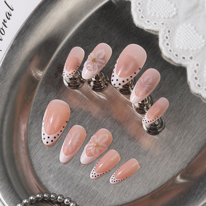 Elegant Floral Art Press-On Nail Set Stornfield