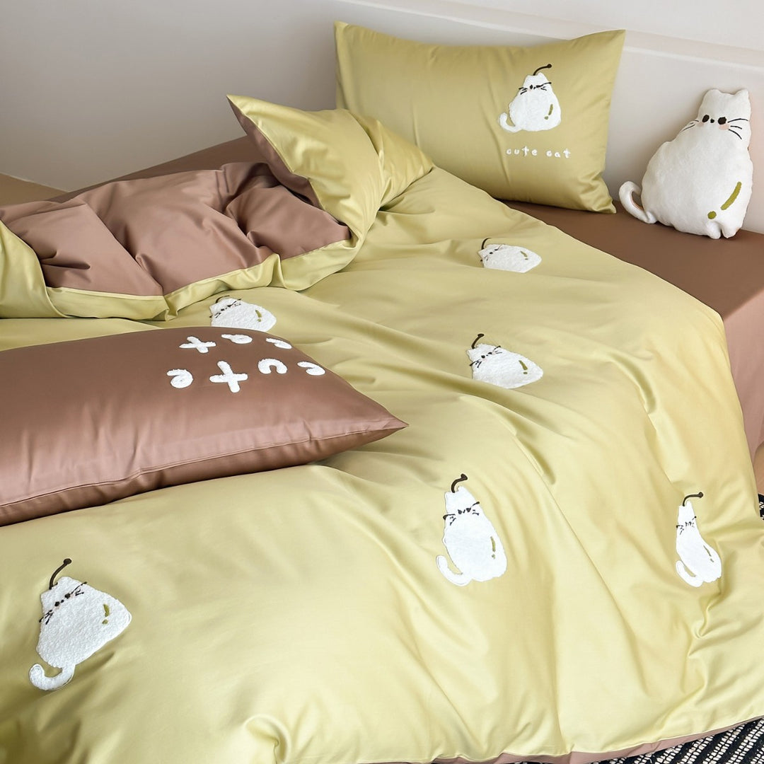 Embroidered Cute Cat Reversible Satin Duvet Cover Set with Pillowcases