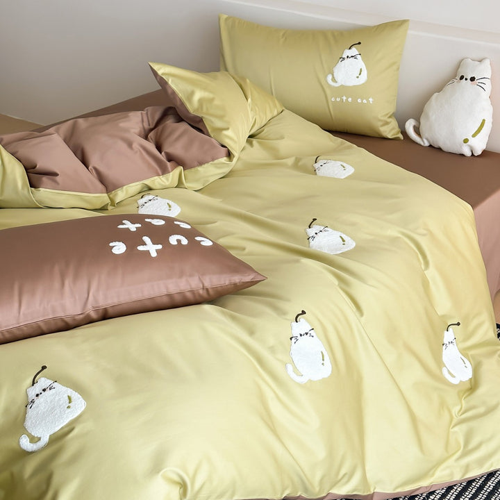 Embroidered Cute Cat Reversible Satin Duvet Cover Set with Pillowcases
